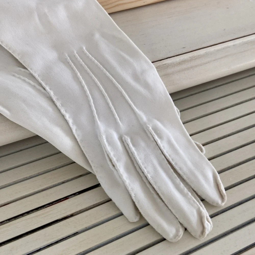 Womens Vintage White Church Dress-Up Fancy Easter Gloves
